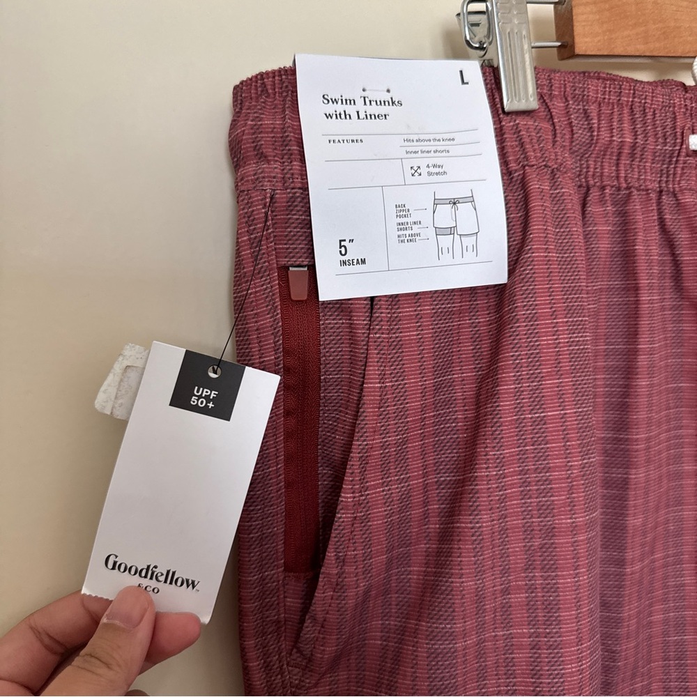 Goodfellow Men's Red Striped Swim Trunks with Liner size L NWT - Picture 2 of 6